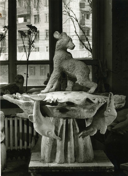 ''Медвежонок и горбуша'', 1978. Фонтан для Хабаровска. Гипс, 240х200х150 см