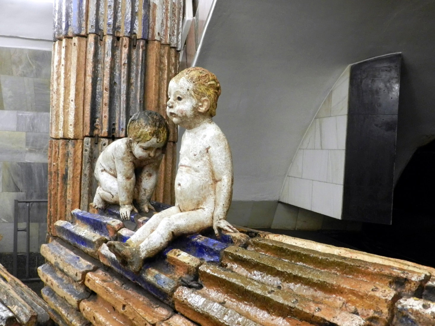 ''Дети, развалины, колонны'', 1994-1996. Фрагмент