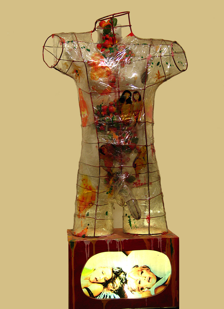''Каждый мужчина немного женщина'', 2004.Смешанная техника, высота 110 см
