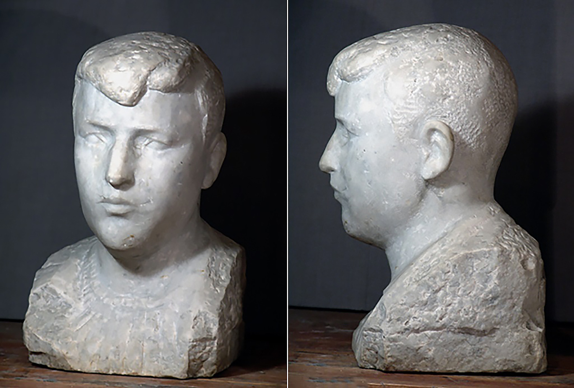 Николай Иванов. "Портрет юноши", 1986. Мрамор, 50х30х28 см. Чувашский государственный художественный музей, Чебоксары