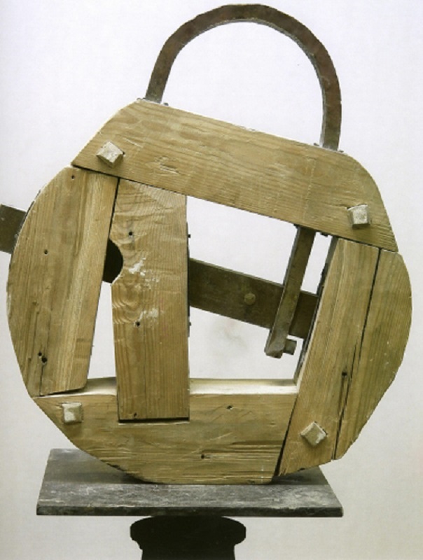 ''Замок № 17'', 1996. Дерево, латунь, 48х43х7 см 