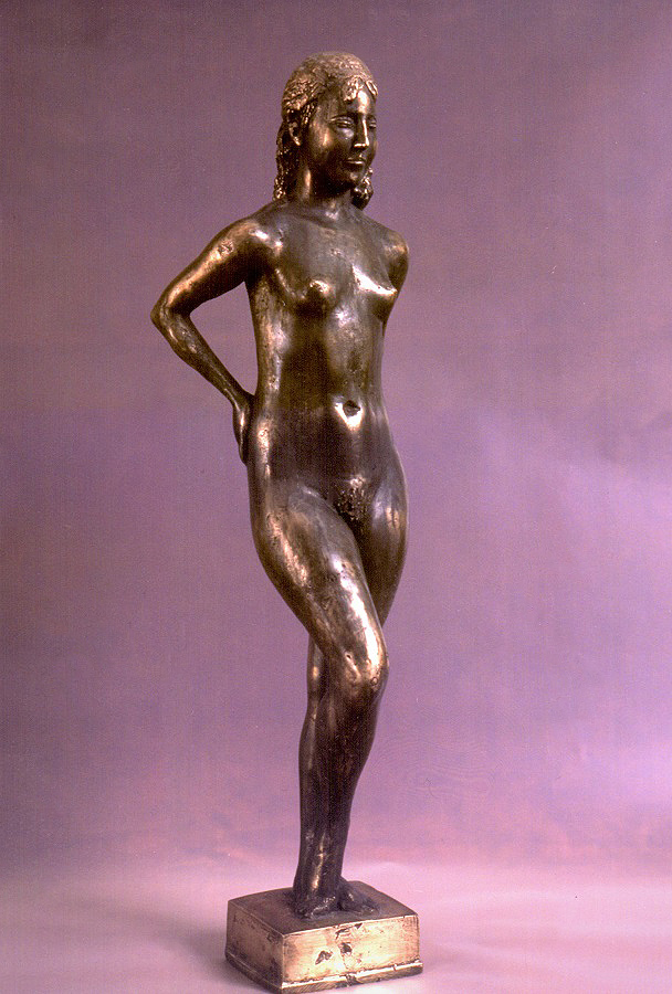 Виктор Корнеев. "Юная", 1990. Бронза, 70х17х15 см. Фото из архива Виктора Корнеева