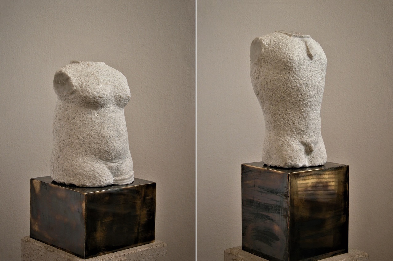 Виктор Корнеев. "Мода", 2005. Мрамор, латунь, 55х20х25 см, 60х25х25 см. Фото из архива Виктора Корнеева