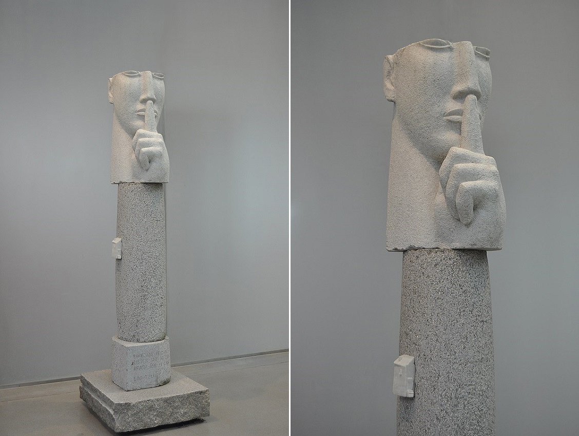 Виктор Корнеев. "Молчание", 2015. Гранит, мрамор, 220х60х50 см. Фото из архива Виктора Корнеева