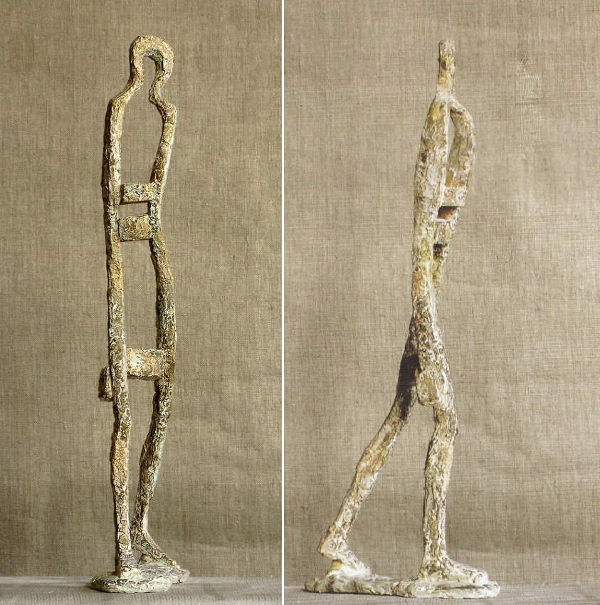 Анатолий Машаров. "Идущий", 2004. Гипс тонированный, высота 62 см. Фото Анны Рождественской