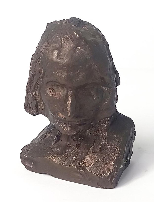 ''Портрет писателя Н.В. Гоголя'', 1964-1970. Бронза, 9,5х7х6,5 см.Государственный Русский музей, С.-Петербург. Фото: goskatalog.ru