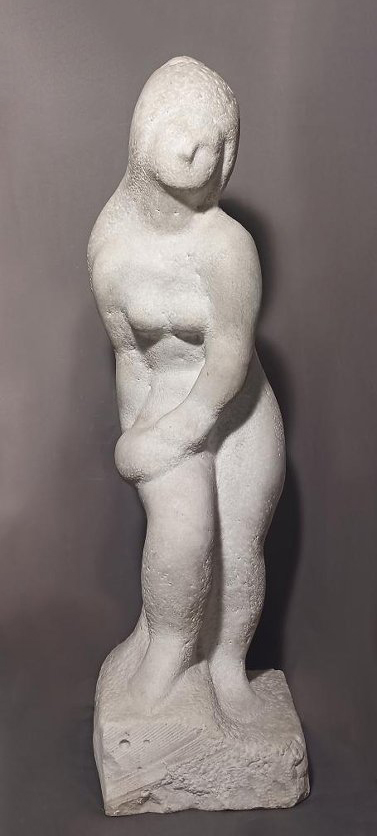 ''Обнаженная'' (Моющая правую ногу), 1972.Мрамор, 85х25х27 см.Государственный Русский музей, С.-Петербург.Фото: goskatalog.ru