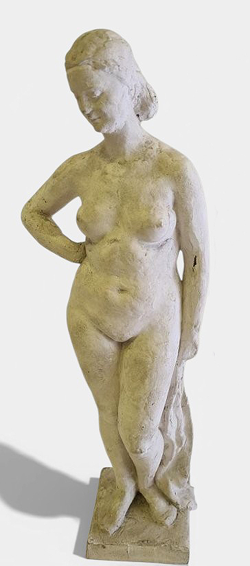 ''Натурщица с драпировкой'', 1938-1940.Гипс, 32х12х8 см.Научно-исследовательский музей при Российской академии художеств, С.-Петербург.Фото: goskatalog.ru