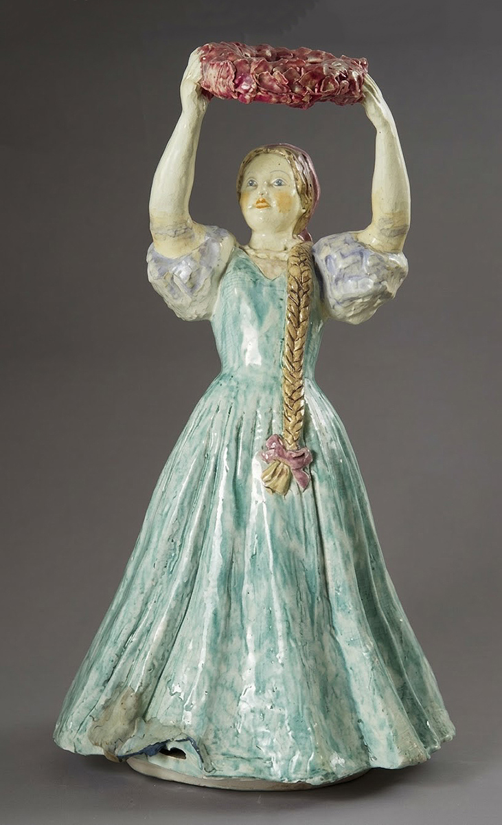 ''Березка'', 1950-е. Из трехфигурной композиции.Майолика, 62х30х35 см.Вятский художественный музей имени В.М. и А.М. Васнецовых, Киров.Фото: goskatalog.ru