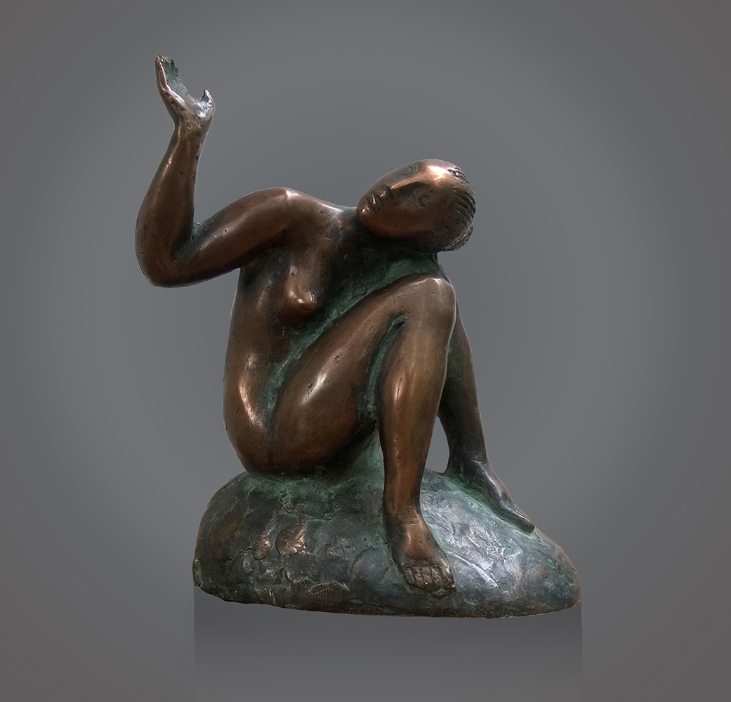 ''Девушка с камнем'', 2016. Гипс тонированный, 30х25 см