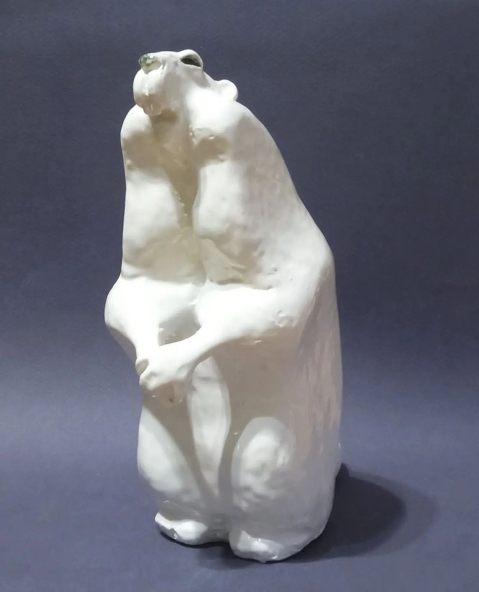 ''Сурок'', 2017. Фарфор, высота 10 см