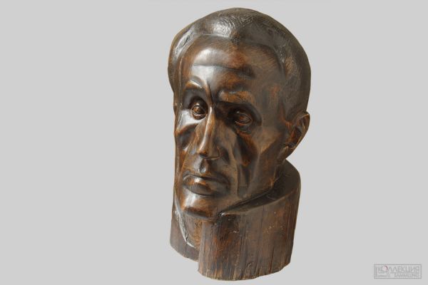 trembovler-isaak-izrailevich-avtoportret-1925-ekaterinburgskij-muzej-izobrazitelnykh-iskusstv8B0499E5-9C2E-70DC-D095-68A8D38D005D.jpg