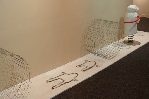 Анатолий Комелин. Театр военных действий. Вариант экспозиции в Театральном музее имени А.А. Бахрушина, Москва, 2019. Фото из архива А. Комелина