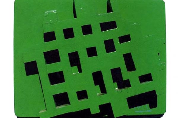 Игорь Шелковский. Рельеф из серии ''Летние дни''4, 1981. Дерево, краска, размеры вариативны. Фото: каталог ''Игорь Шелковский'', Мультимедийный комплекс актуальных искусств, М., 2013 