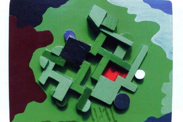 Игорь Шелковский. Рельеф из серии ''Летние дни'' 5, 1981. Дерево, краска, размеры вариативны. Фото: каталог ''Игорь Шелковский'', Мультимедийный комплекс актуальных искусств, М., 2013 