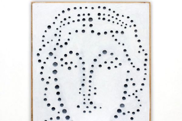 Игорь Шелковский. Панно ''Голова'', 1989-1990. Дерево, краска, 125х100 см. Фото: alinapinskygallery.com