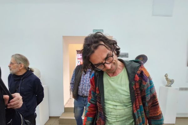 Открытие выставки ''Творческим группам по керамике - 30 лет''. Фото Маргариты Камардиной