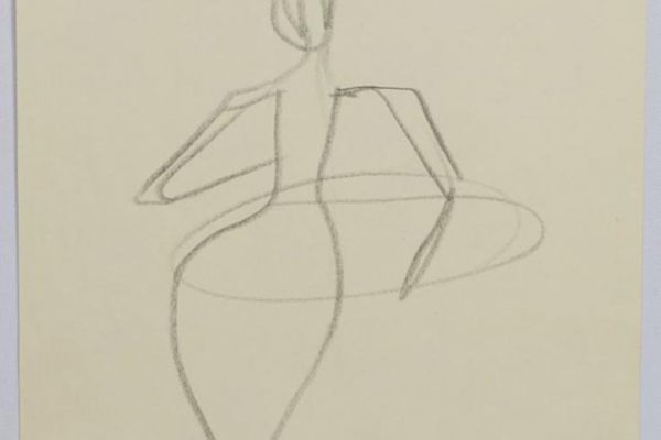 Олег Комов. Танцующая женщина, 1970-1975. Бумага, карандаш, 29,5х20,5 см. Переславль-Залесский государственный историко-архитектурный и художественный музей-заповедник, Ярославская область