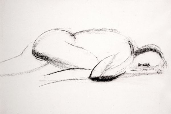 Владимир Потлов. Спящая, 2005. Бумага, соус. 31х62 см. Фото из архива Владимира Потлова