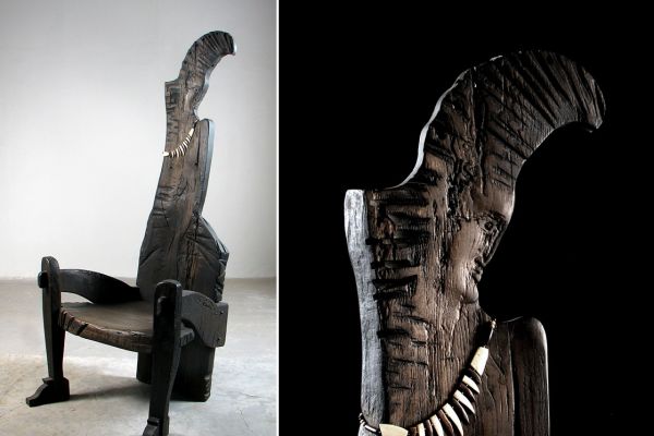 Владимир Потлов. Негритянка (кресло), 2005. Из многофигурной интерактивной композиции Призраки затонувшего корабля (Остров сокровищ). Дуб тонированный, бронза, слоновая кость, 170х79х70 см. Московский музей современного искусства. Фото из архива Владимира Потлова