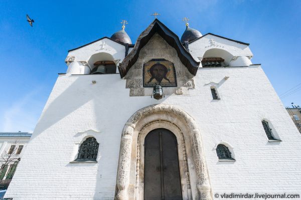 Сергей Конёнков. Церковь Покрова Пресвятой Богородицы в Марфо-Мариинской обители сестер милосердия, 1908-1912. Ул. Б. Ордынка, 34, Москва