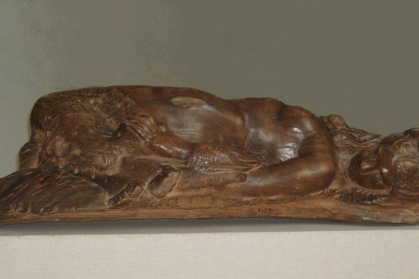 Сергей Конёнков. Жар-птица, 1915-1916. Дерево, 160х51х44 см. Тульский музей изобразительных искусств