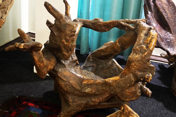 Сергей Конёнков. Козел (Водяной) (кресло), 1950. Дерево, 87х128х110 см. Мемориальный музей ''Творческая мастерская С.Т. Конёнкова'', Москва. Фото Марины Волкоморовой