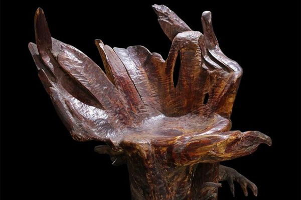 Сергей Конёнков. Орёл (кресло), 1955. Дерево, 110х130х95 см. Мемориальный музей ''Творческая мастерская С.Т. Конёнкова'', Москва