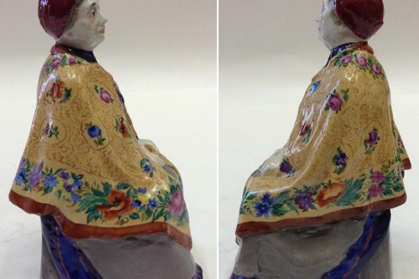 Илья Слоним. Варвара Рыжова в роли Фелицаты (ракурсы). Модель 1950 года. Пьеса А.Н. Островского ''Правда - хорошо, а счастье лучше''. Роспись В.Ф. Рукавишниковой 1951 года. Ленинградский фарфоровый завод. Фарфор, роспись надглазурная, 17,5х8,5х9,9 см. Ярославский художественный музей