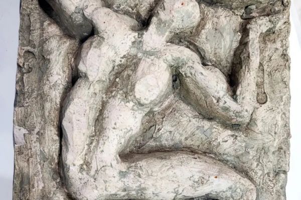 Алексей Григорьев. Сизиф, 1980-е. Рельеф. Керамика, 30х22 см. Фото из архива семьи Кадошниковых