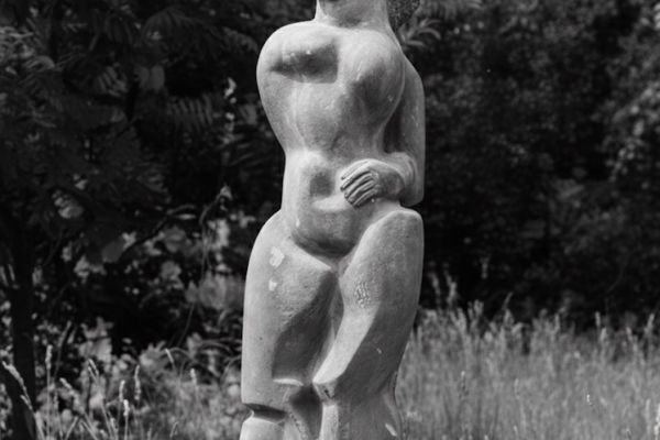 Вячеслав Клыков. ''Мужской торс'', 1968. Известняк