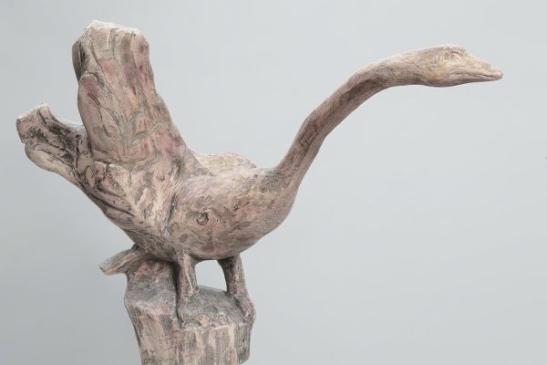Алексей Цветков. Лебедь, 1995. Дерево, 50х65х30 см