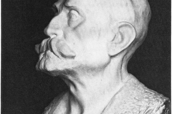 Владимир Домогацкий. Голова старика, 1933-1934. Мрамор, 48х27х28 см. Государственная Третьяковская галерея, Москва